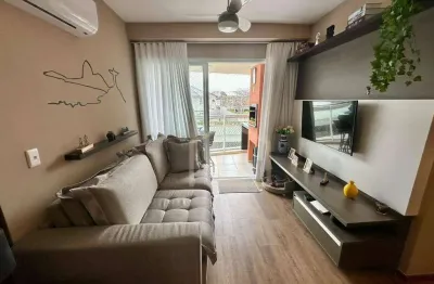 Apartamento com 2 dormitórios à venda, 69 m² por r$ 850.000,00 - centro - penha/sc