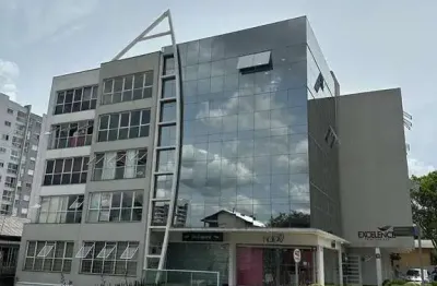 Sala comercial à venda no panazzolo, caxias do sul  por r$ 320.000