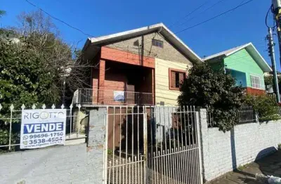 Casa com 3 quartos à venda no floresta, caxias do sul  por r$ 450.000