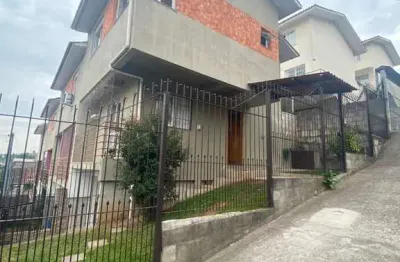 Casa com 3 quartos à venda no centenário, caxias do sul  por r$ 430.000