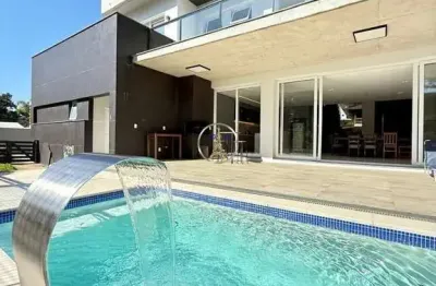 Casa com 3 quartos à venda no salgado filho, caxias do sul  por r$ 2.800.000