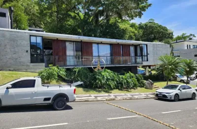 Casa em condomínio fechado com 4 quartos à venda na barra, balneário camboriú  por r$ 6.500.000