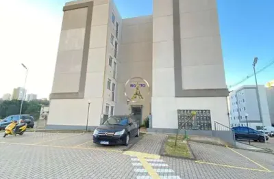Apartamento com 2 quartos à venda no Panazzolo, Caxias do Sul  por R$ 245.000