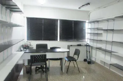 Sala comercial para alugar na Rua Alessandra Salum Cadar, 415, Buritis, Belo Horizonte