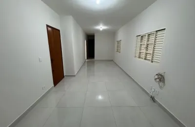 Apartamento à venda no bairro santa mônica três quartos com planejados