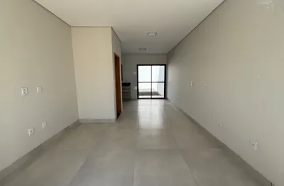 Casa com 2 quartos à venda na Rua Oito, 30, Novo Mundo, Uberlândia