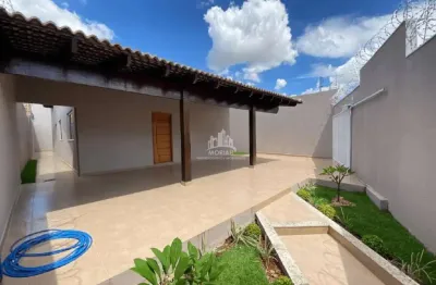 Casa com 3 quartos à venda na Rua Nelson Grama, Nova Uberlândia, Uberlândia