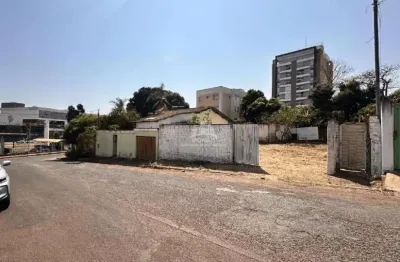Terreno à venda na Rua Delmira Cândida Rodrigues da Cunha, Santa Mônica, Uberlândia