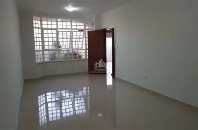Casa com 4 quartos à venda na Rua Francisco Antônio de Oliveira, Santa Mônica, Uberlândia