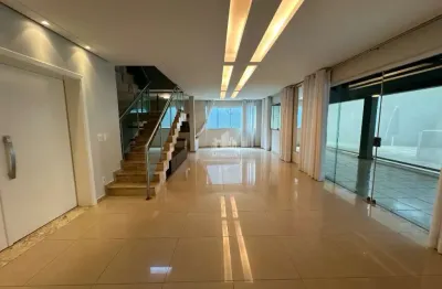 Casa com 4 quartos à venda na Rua dos Pica Paus, 1750, Nova Uberlândia, Uberlândia