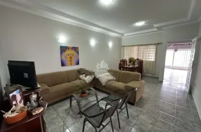Casa com 3 quartos à venda na Rua das Paineiras, 296, Cidade Jardim, Uberlândia