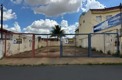 Terreno à venda na Rua Rio Grande do Sul, 1840, Marta Helena, Uberlândia