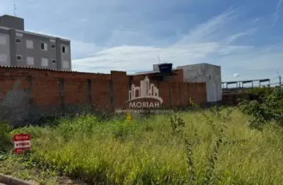 Terreno 367m² com Ótima Localização no Bairro - Shopping Park