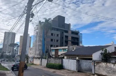Studio e 2 quartos no cabral 1 quadra do carrefour com churrasqueira na varanda