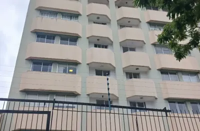 Localização espetacular! 2 quartos, perto de hospitais e jardim botânico.