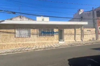 Casa comercial disponível no centro de sorocaba para locação!