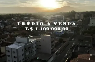 Prédio a venda a 2 quadras da praia - escriturado e registrado - oportunidade de investimento com apartamentos de aproximadamente 200 m2 - jacaraípe - serra/es