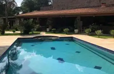 Chácara / sítio com 5 quartos à venda na Via Xingu, 100, Parque Iramaia, Campo Limpo Paulista