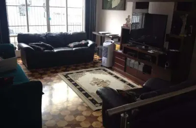 Casa com 4 quartos à venda na Rua Pedro Alexandrino, 88, Anhangabaú, Jundiaí