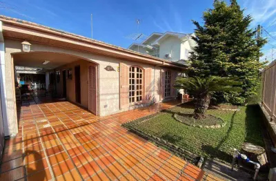 Casa com 4 dormitórios à venda, 120 m² por R$ 650.000,00 - Afonso Pena - São José dos Pinhais/PR