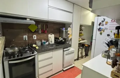 Apartamento com 2 quartos à venda na Residencial Sun Towers, Pitimbu, Natal