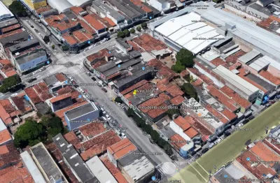 Prédio Comercial / Terreno no Alecrim - perto da Iskisita Atacado