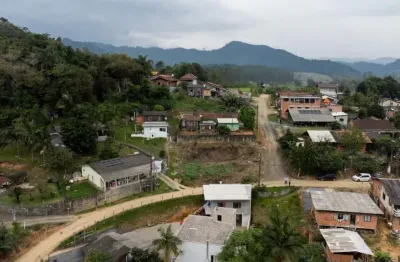 Terreno à venda na Rua Id A, Warnow, Indaial