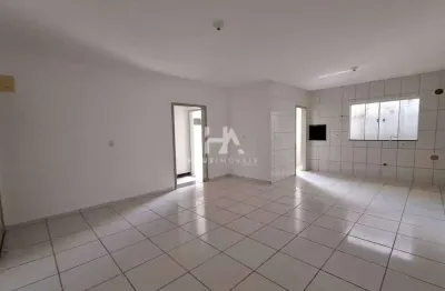 Apartamento com 2 quartos para alugar no Chico de Paulo, Jaraguá do Sul 