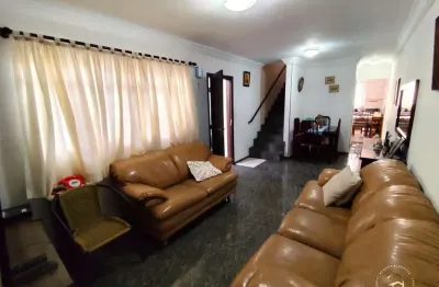 Sobrado 04 dormitórios 01 vaga com 119m² - vila nhocuné