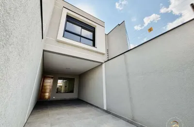 Sobrado com 130m² – 3 dormitórios, 1 suíte e área gourmet e quintal– penha
