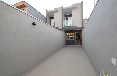 Sobrados novos – 02 suítes com sacada – 14 minutos a pé do shopping penha