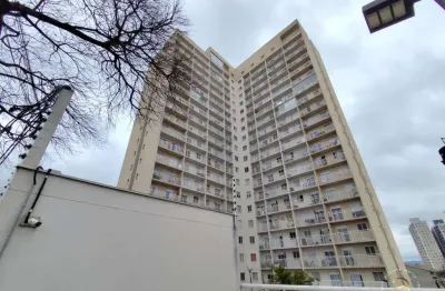 Apartamento a 10 Minutos do Metrô Patriarca – 01 Dormitório com Sacada