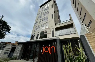 Studio à venda apenas 2 quadras da praça do japão no bairro água verde - curitiba/pr