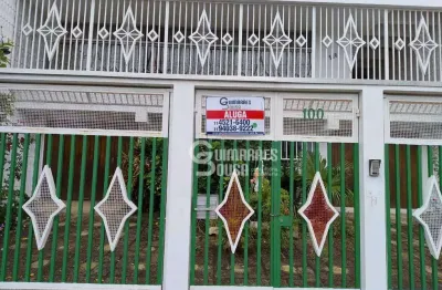 Casa comercial com 2 salas para alugar na Rua Catania, Jardim Messina, Jundiaí