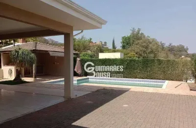 Casa térrea com 3 dormitórios para alugar, 350 m² por r$ 13.496/mês - condomínio vale do itamaracá - valinhos/sp