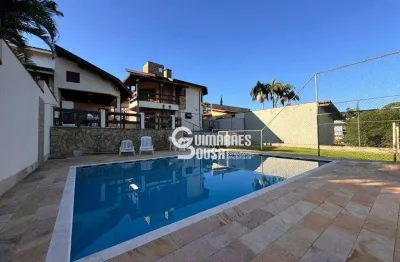 Casa no condomínio marambaia com 4 dorms, piscina e quintal amplo -  – vinhedo/sp!