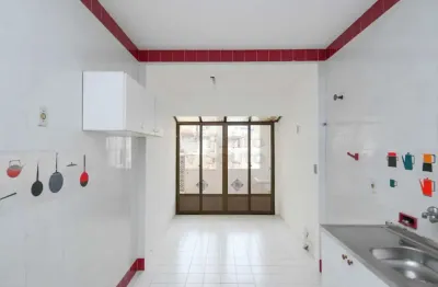 Casa com 3 quartos para alugar na Rua Quinze De Novembro, A, 16853842, Centro, Pelotas