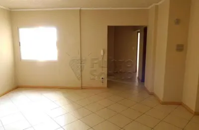 Apartamento com 3 quartos para alugar na Rua Santa Cruz, 118734402, Centro, Pelotas