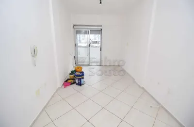 Apartamento com 1 quarto para alugar na Rua Santa Cruz, 128130462, Centro, Pelotas