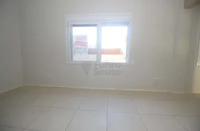 Viva com conforto no coração da cidade: apartamento com vaga privativa e charme único!