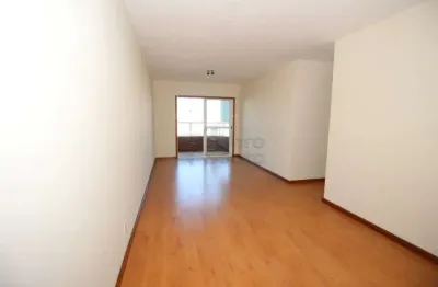 Descubra o conforto e a praticidade de morar no centro! apartamento no edifício residencial e comercial galeria ary signorini disponível para aluguel ou compra