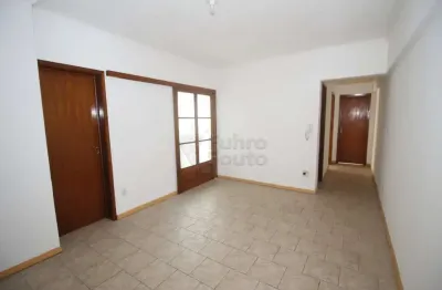 Apartamento com dois dormitórios no edifício montreal no centro de pelotas!