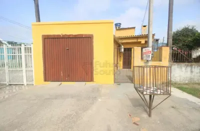 Casa de 3 dormitórios com suíte e lareira no bairro areal!