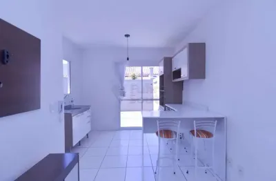 Casa semimobiliada em condomínio seguro ? moradas pelotas 2
