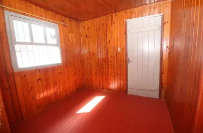 Casa com 2 quartos para alugar na R Doutor Amarante, Centro, 19823842, Centro, Pelotas