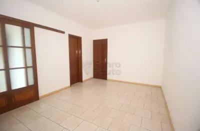 Apartamento de 2 dormitórios no edifício montreal - próximo à universidade católica de pelotas