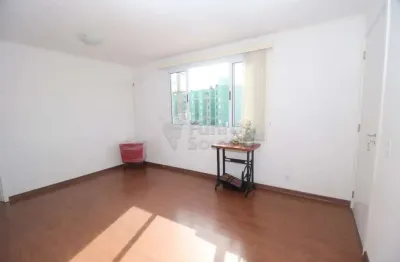 Apartamento semi mobiliado no maria clara umuharama