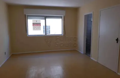 Kitnet / Stúdio para alugar na Rua Uruguai, 118232452, Centro, Pelotas