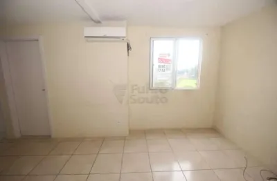 Apartamento com 2 quartos para alugar na Rua Comendador Rafael Mazza, 12, 118037442, Areal, Pelotas