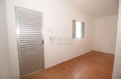 Casa 1 dormitório - ambientes integrados - francisco carril, próximo à casa de carnes medeiros